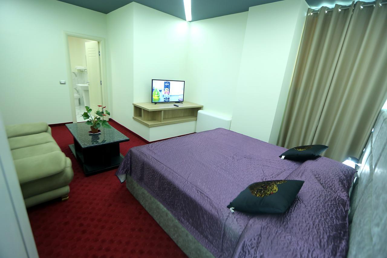 Hotel Vllaznia Shkodër エクステリア 写真