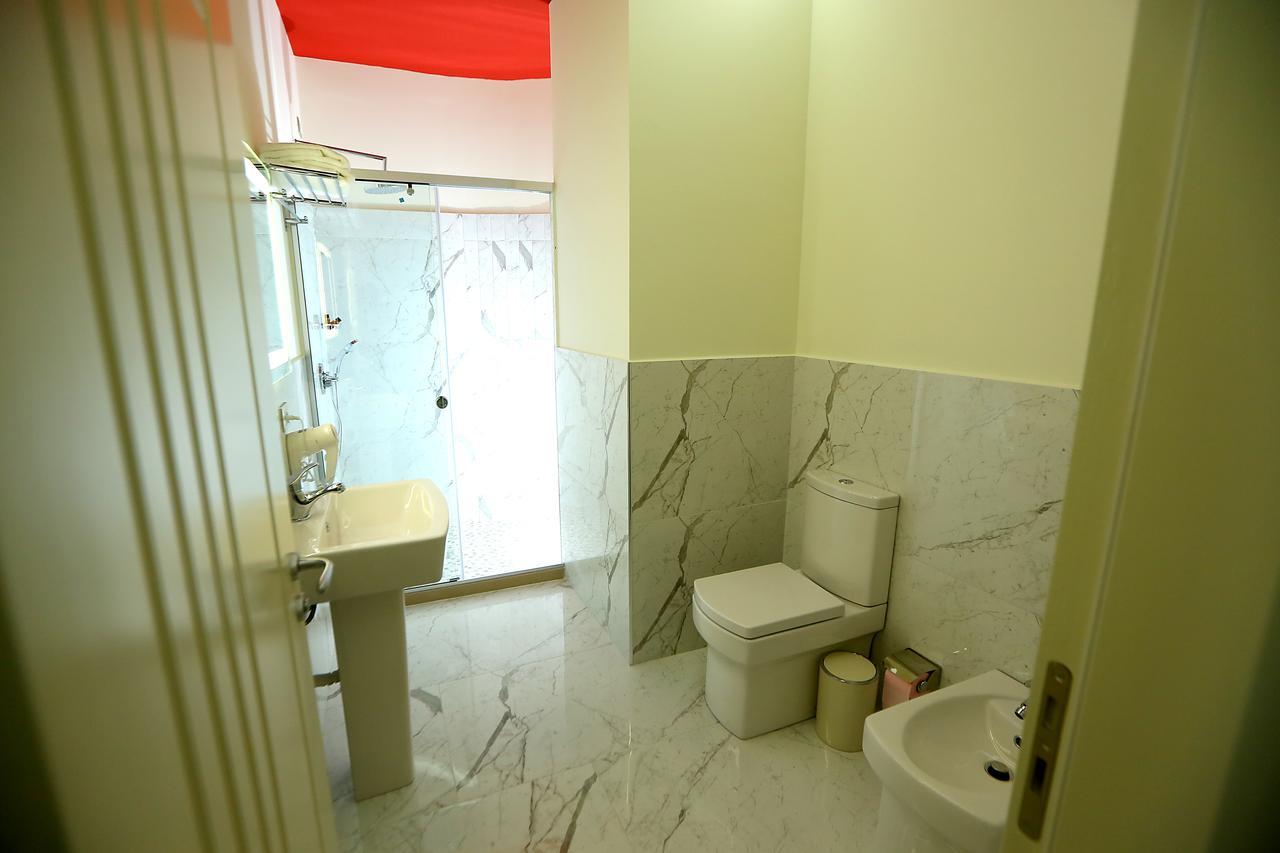 Hotel Vllaznia Shkodër エクステリア 写真