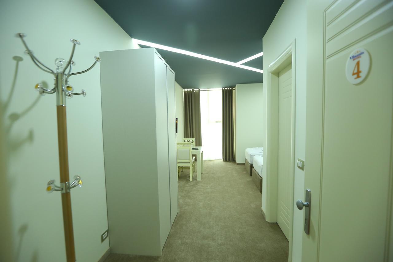 Hotel Vllaznia Shkodër エクステリア 写真
