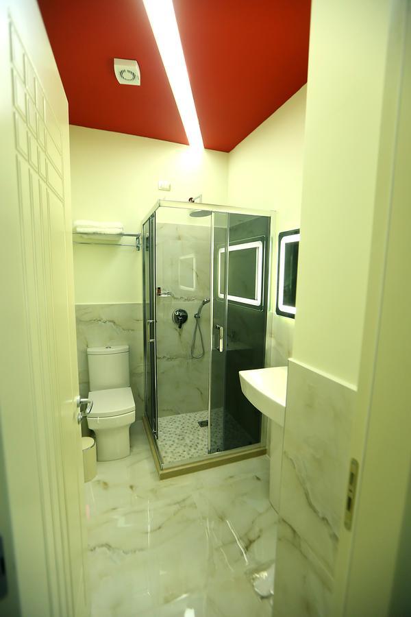 Hotel Vllaznia Shkodër エクステリア 写真