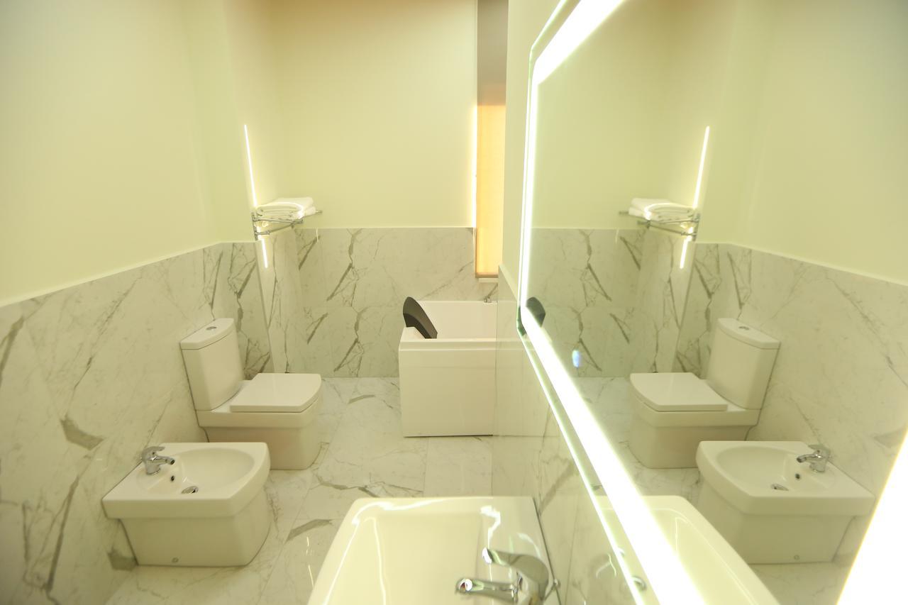 Hotel Vllaznia Shkodër エクステリア 写真