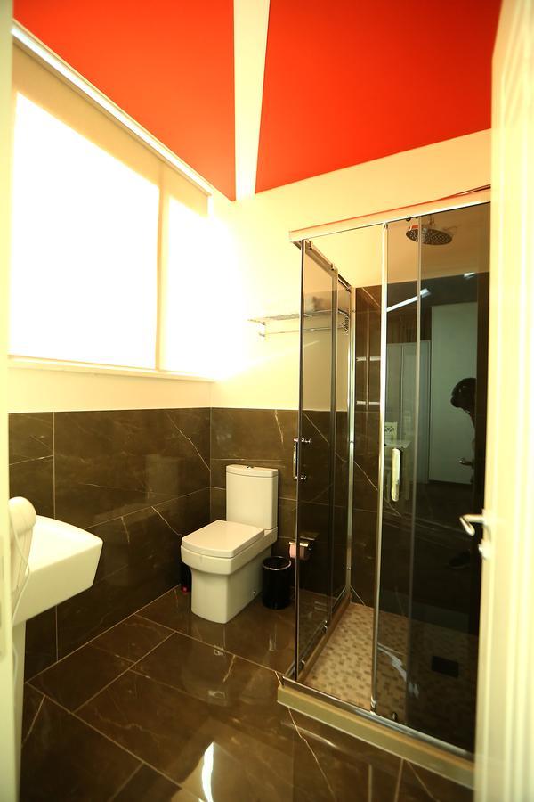 Hotel Vllaznia Shkodër エクステリア 写真