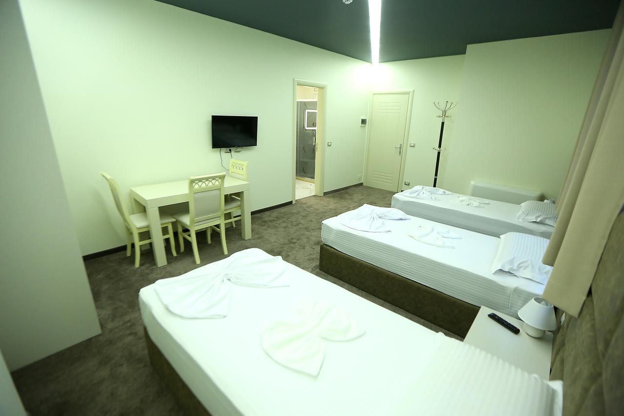 Hotel Vllaznia Shkodër エクステリア 写真